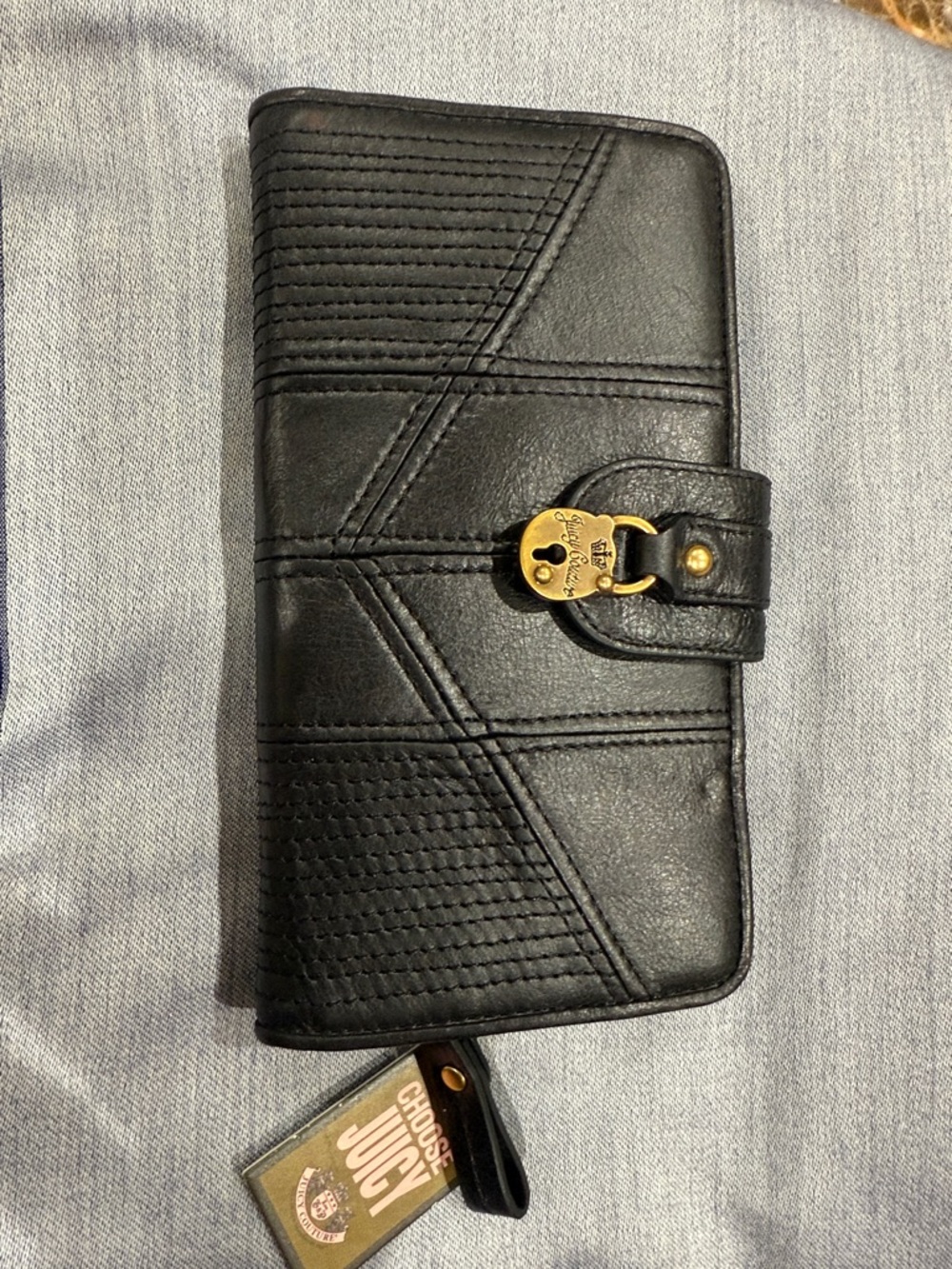 Juicy Couture Black Quilted Leather Wallet with Gold Lock Charm, brand new